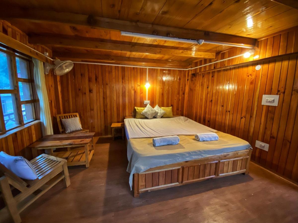 مايالي Pine Tower Inn المظهر الخارجي الصورة
