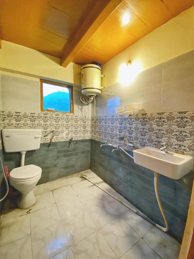 مايالي Pine Tower Inn المظهر الخارجي الصورة